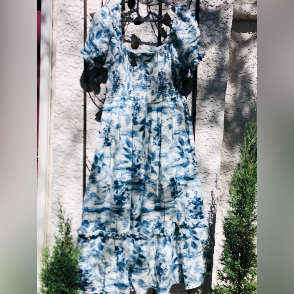 Chic Blue Patterned Midi Dress